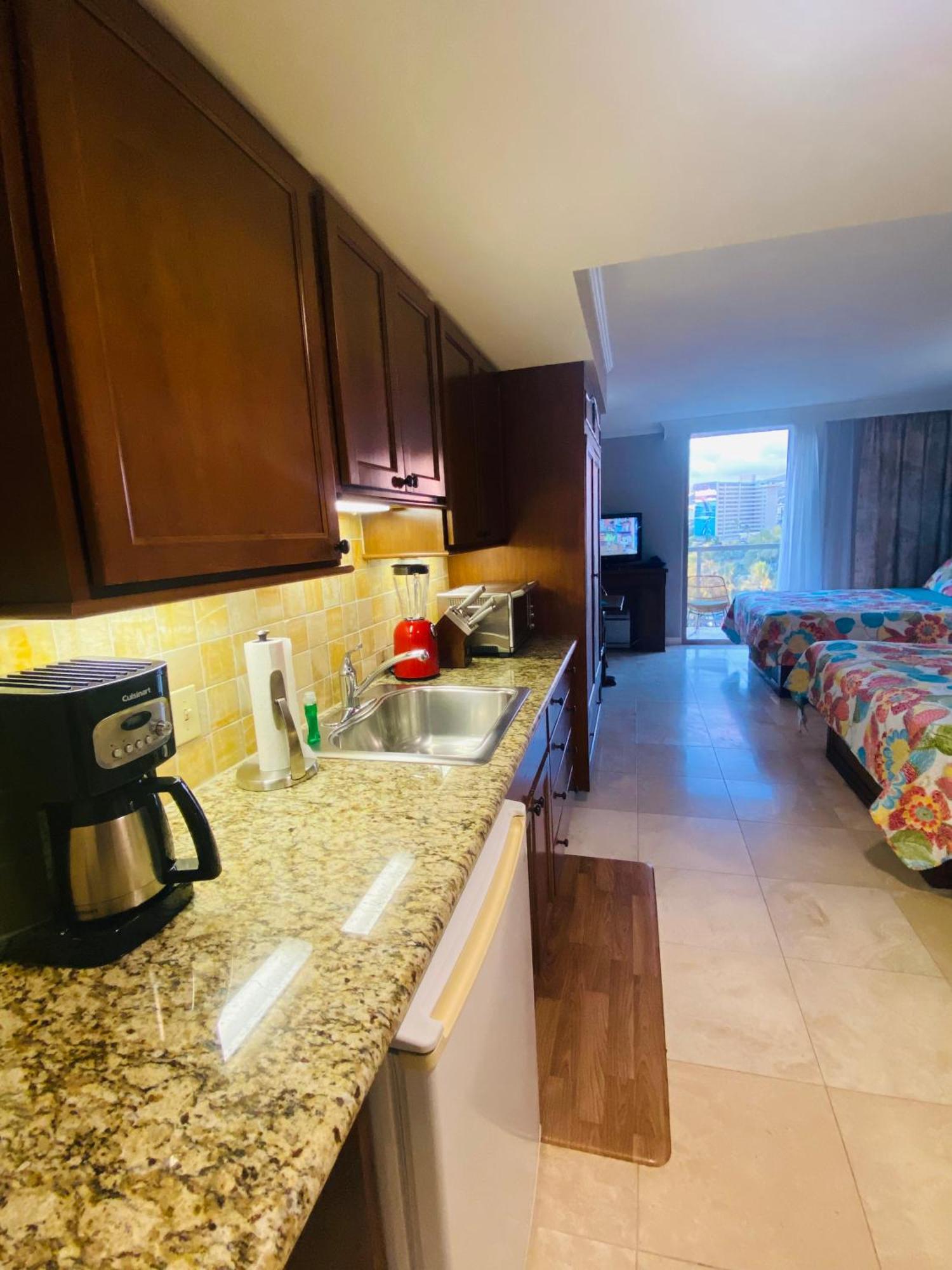 Cozy Studio With Free Parking In Waikiki Honolulu Zewnętrze zdjęcie